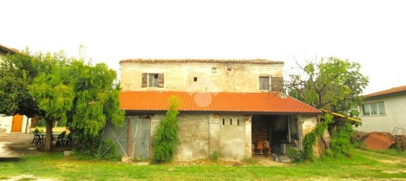 2 bedrooms House in Cesena, Italy No. 89407 3