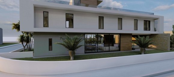 Вилла с 5 спальнями в Ларнака, Кипр № 1237 5