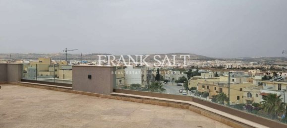 2 chambres Penthouse à Saint Paul's Bay, Malta No. 7589 2