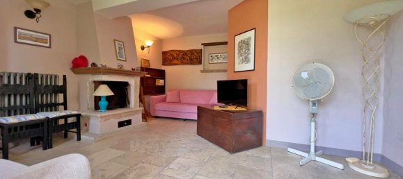 1 bedroom Apartment in Castiglione del Lago, Italy No. 54611 18
