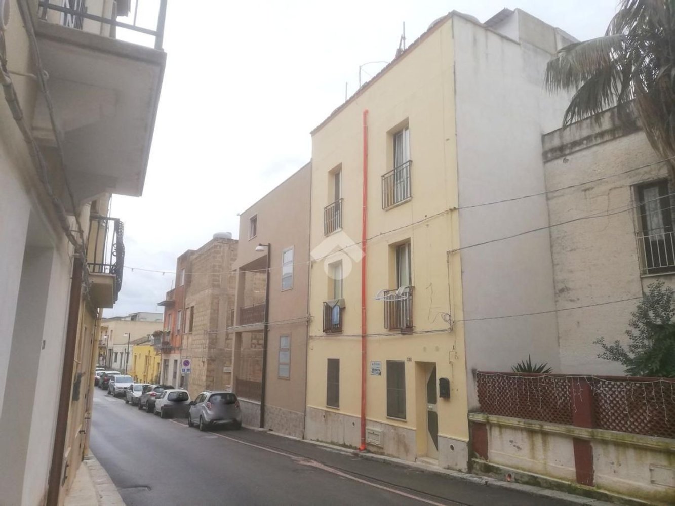 Дом с 5 комнатами в Вальдериче, Италия № 178923