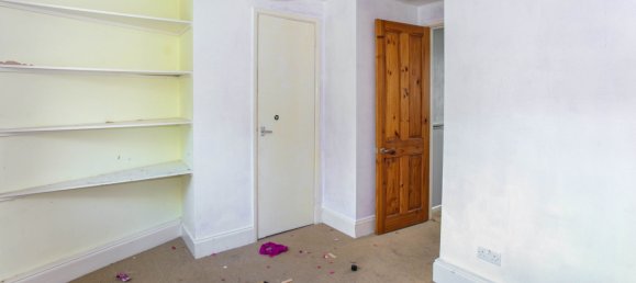 3 bedrooms House in Abergavenny, United Kingdom No. 2567 9