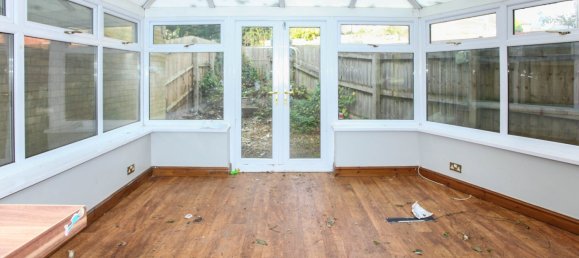 3 bedrooms House in Abergavenny, United Kingdom No. 2567 7