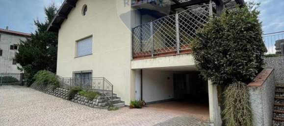 11 rooms Building in Divignano, Italy No. 156931 32