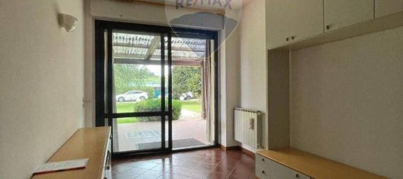 11 rooms Building in Divignano, Italy No. 156931 21