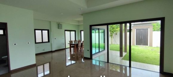 3 bedrooms Cafe / restaurant in Pattaya, Thailand No. 15874 4