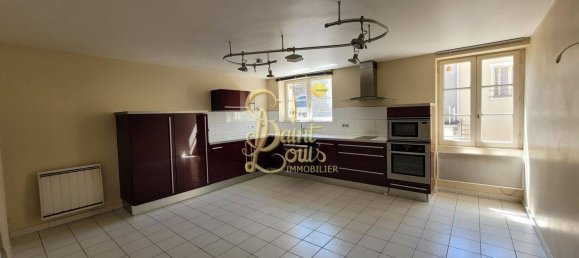 2 Schlafzimmer Wohnung in Richelieu, France, Nr. 76203 4