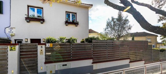 5 bedrooms House in Lisbon, Portugal No. 126326 2