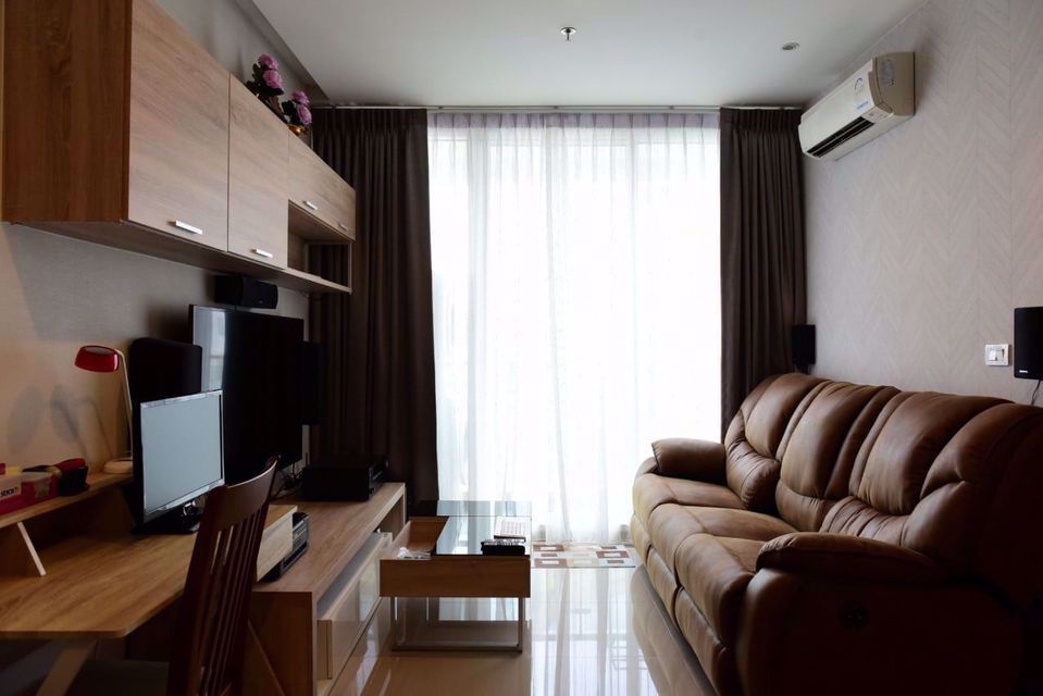 1 bedroom Condo in Huai Khwang, Thailand No. 9618