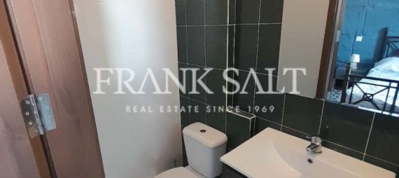 3 غرف نوم منزل في Siggiewi, Malta رقم 5084 3