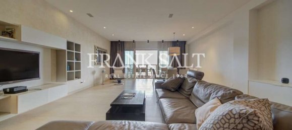 Apartamento de 3 dormitorios en Sliema, Malta No. 107 3