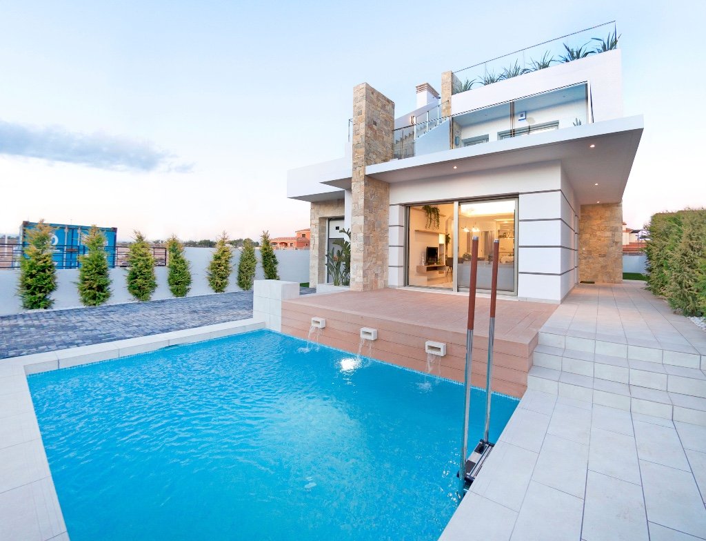 3 bedrooms Villa in Los Alcazares, Spain No. 290123