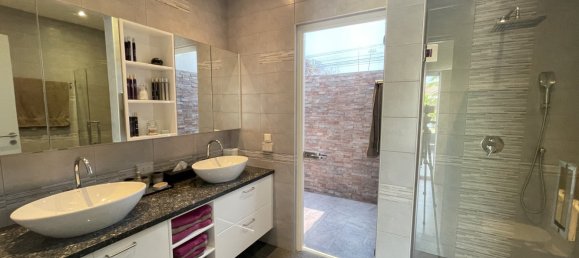 Café/restaurante de 2 dormitorios en Hua Hin, Thailand No. 6295 3