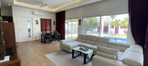 Café/restaurante de 2 dormitorios en Hua Hin, Thailand No. 6295 11