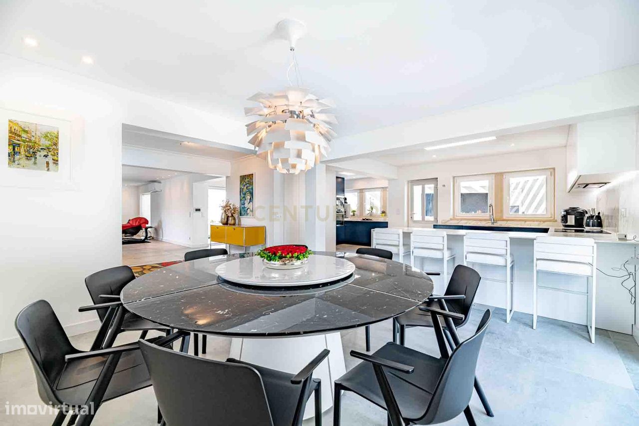 5 bedrooms House in Cascais, Portugal No. 177153