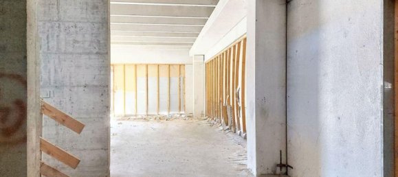 658m² Warehouse in Cigliano, Italy No. 369904 35