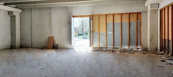 658m² Warehouse in Cigliano, Italy No. 369904 36