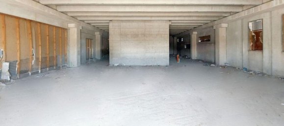 658m² Warehouse in Cigliano, Italy No. 369904 40