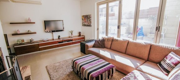 4 bedrooms Villa in Tersefanou, Cyprus No. 991 12