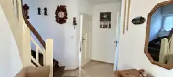 Casa de 3 dormitorios en Sonneberg, Germany No. 127394 4