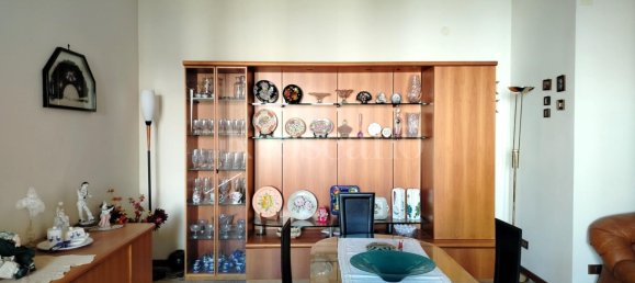 6 rooms Apartment in Cagliari, Italy No. 285108 10