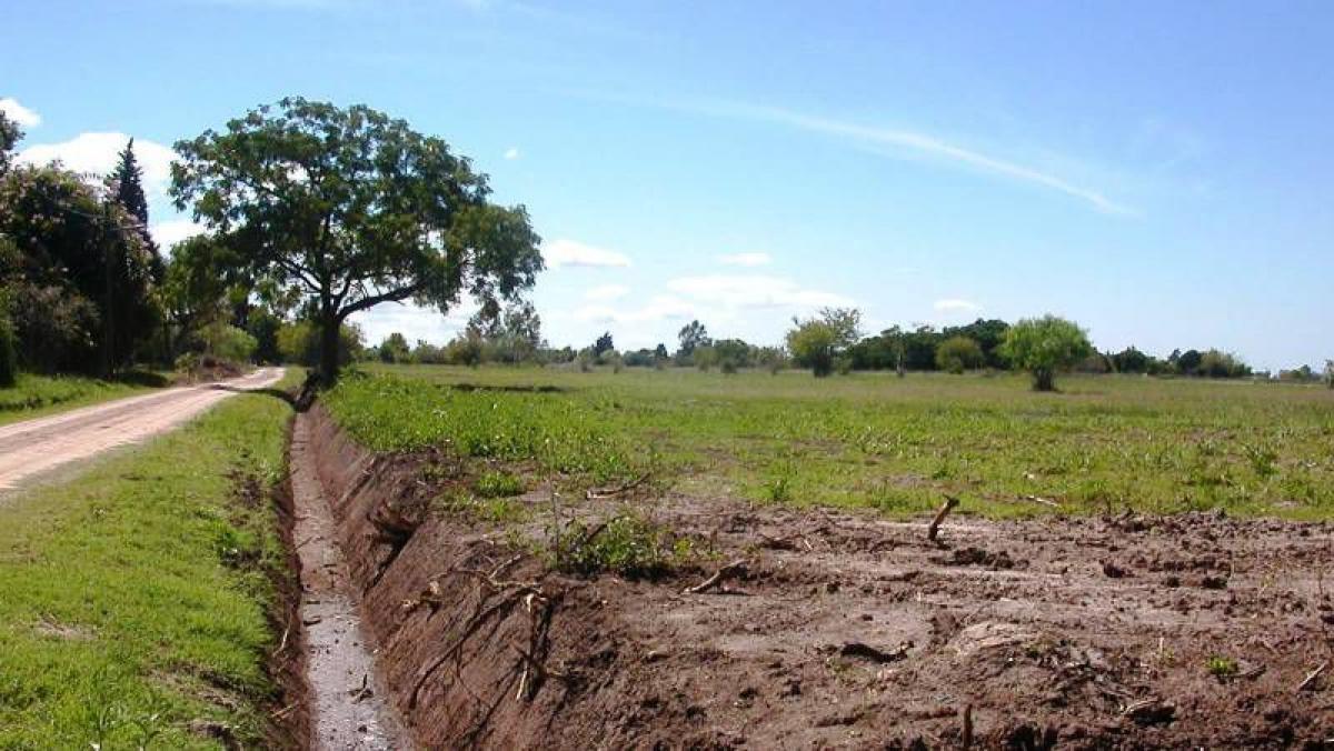  Land in Escobar, Argentina No. 38637