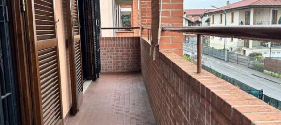 Villa de 4 habitaciónes en Liscate, Italy No. 40350 28