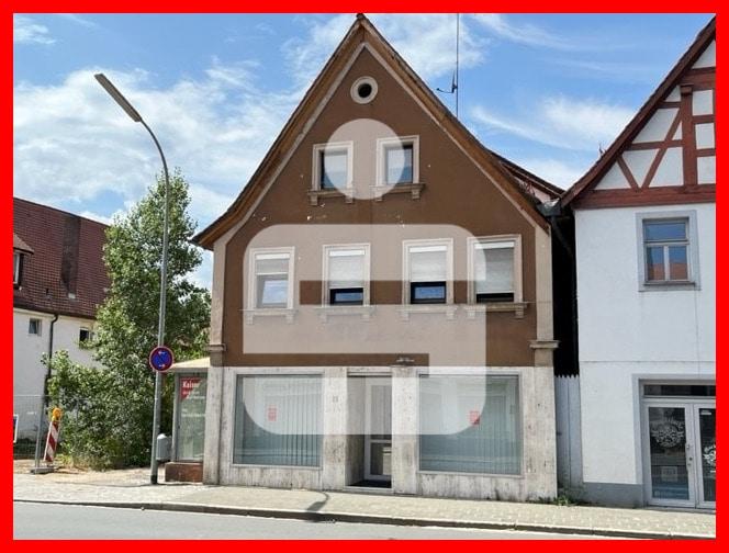 3 bedrooms Building in Forchheim, Germany No. 60486