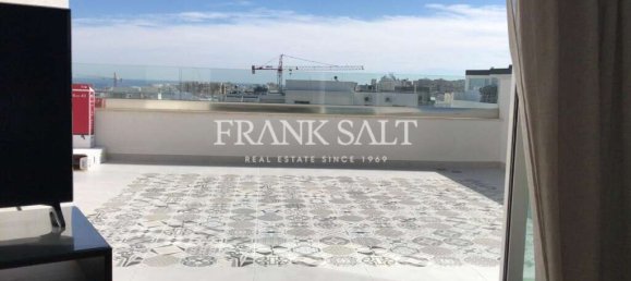 2 bedrooms Penthouse in Swieqi, Malta No. 9478 2