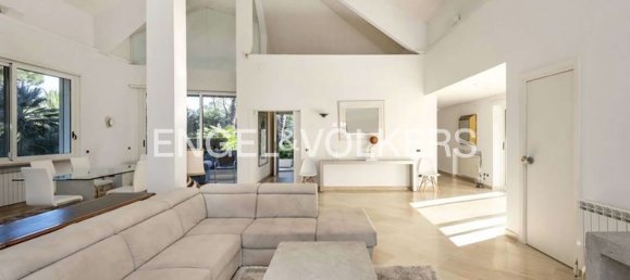 Вилла с 7 спальнями в Рим, Италия № 132113 3