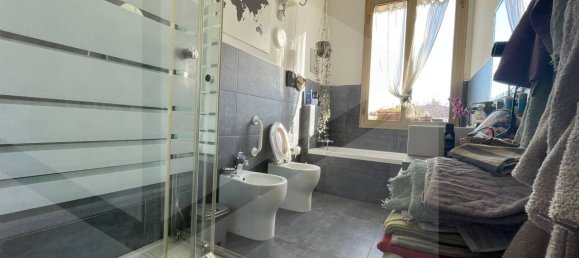 4-Zimmer Wohnung in Bologna, Italy, Nr. 18863 33