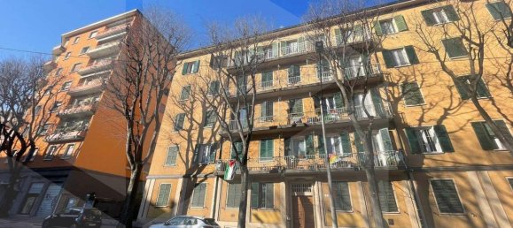 4-Zimmer Wohnung in Bologna, Italy, Nr. 18863 5