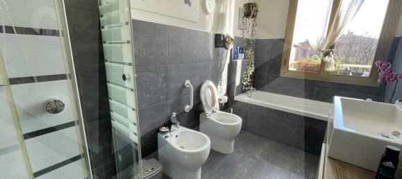 4-Zimmer Wohnung in Bologna, Italy, Nr. 18863 28