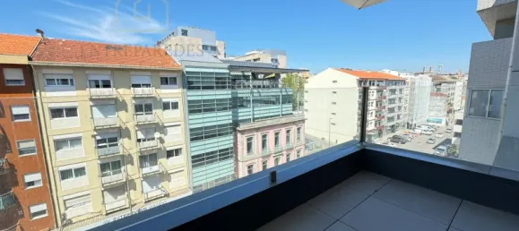 3 bedrooms Apartment in Porto, Portugal No. 104929 39