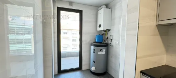 3 bedrooms Apartment in Porto, Portugal No. 104929 38