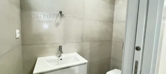 3 bedrooms Apartment in Porto, Portugal No. 104929 32