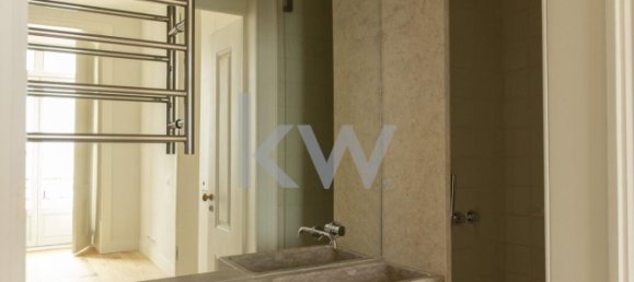 2 bedrooms Apartment in Lisbon, Portugal No. 136603 10