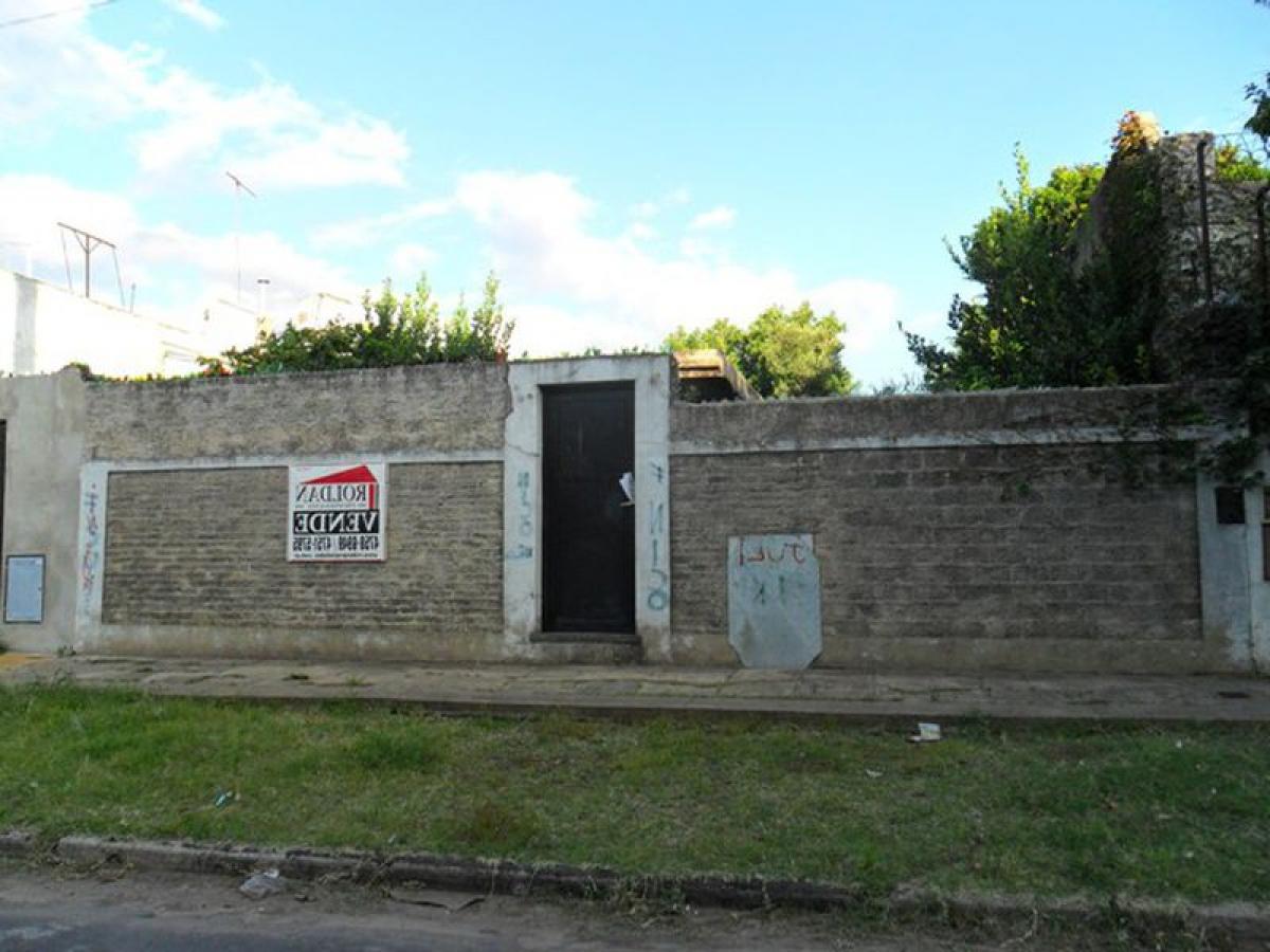  Land in Moron, Argentina No. 42008