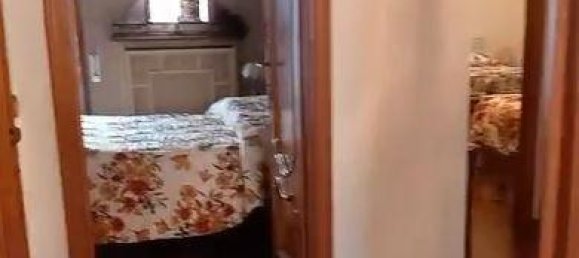 Casa de 6 divisões em Massa, Italy N.º 160845 10