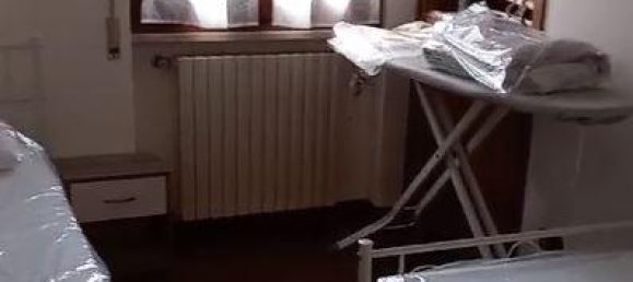 Casa de 6 divisões em Massa, Italy N.º 160845 21