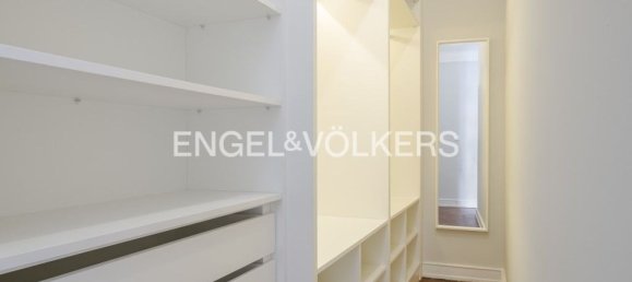 3 bedrooms Apartment in Lisbon, Portugal No. 13051 18