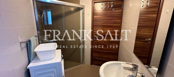 1 bedroom Apartment in Gzira, Malta No. 3718 8