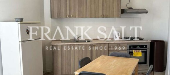 1 bedroom Apartment in Gzira, Malta No. 3718 2