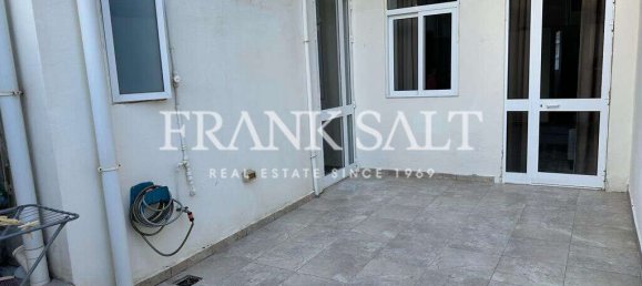 1 bedroom Apartment in Gzira, Malta No. 3718 11