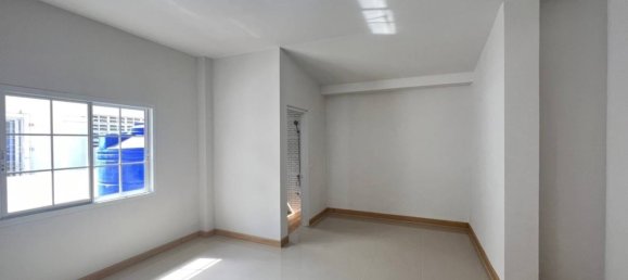 Café/restaurante de 3 dormitorios en Phuket, Thailand No. 7814 6