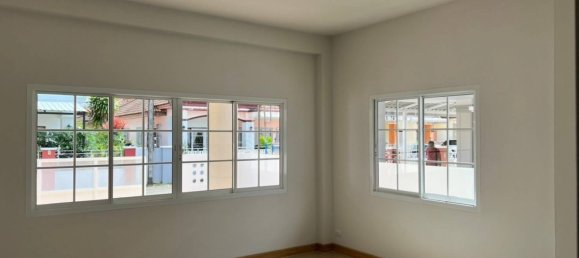 Café/restaurante de 3 dormitorios en Phuket, Thailand No. 7814 9