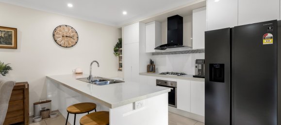 Дом с 4 спальнями в Edmonton, Австралия № 270 3