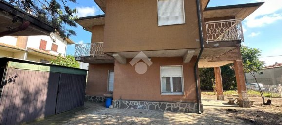 4-Zimmer Villa in Palazzolo sull'Oglio, Italy, Nr. 8042 11