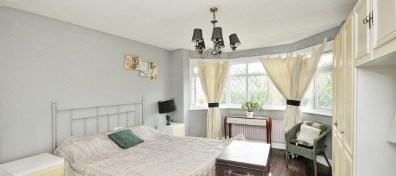 5 bedrooms House in Beckenham, United Kingdom No. 1228 12