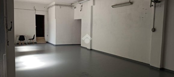 450m² Commercial property in Caronno Pertusella, Italy No. 262511 6